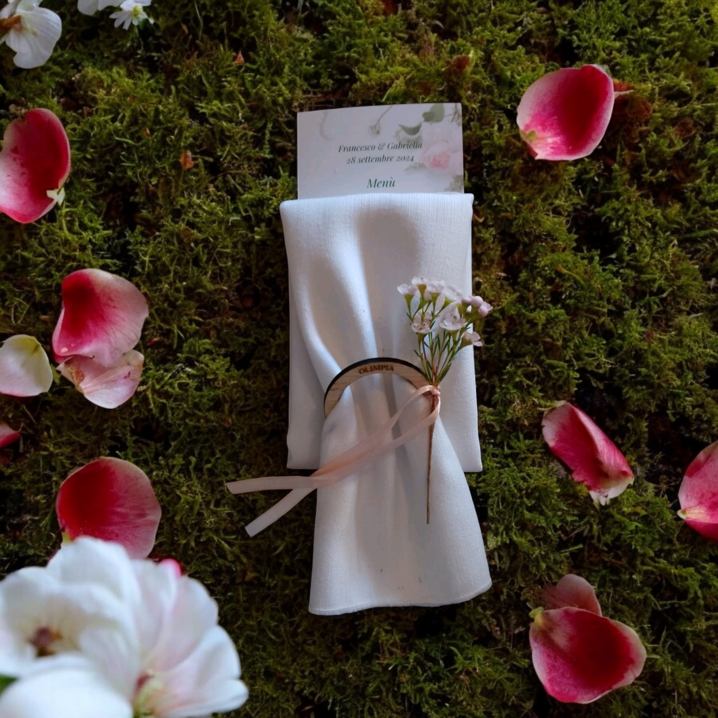 portatovaglioli segnaposto in legno personalizzati con incisione laser del nome segnaposto personalizzato in legno