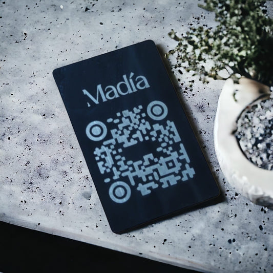 Placca QR Code Incisa su Acciaio Nero QR code Personalizzato, menu contactless, per ristorante, hotel, bar, QR code Instagram, Facebook, Tiktok