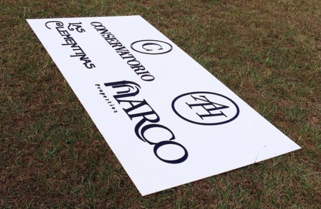 Insegna in plexiglas con lettere a rilievo personalizzata con il tuo logo ristoranti, hotel per interni ed esterni color oro lettere rilievo