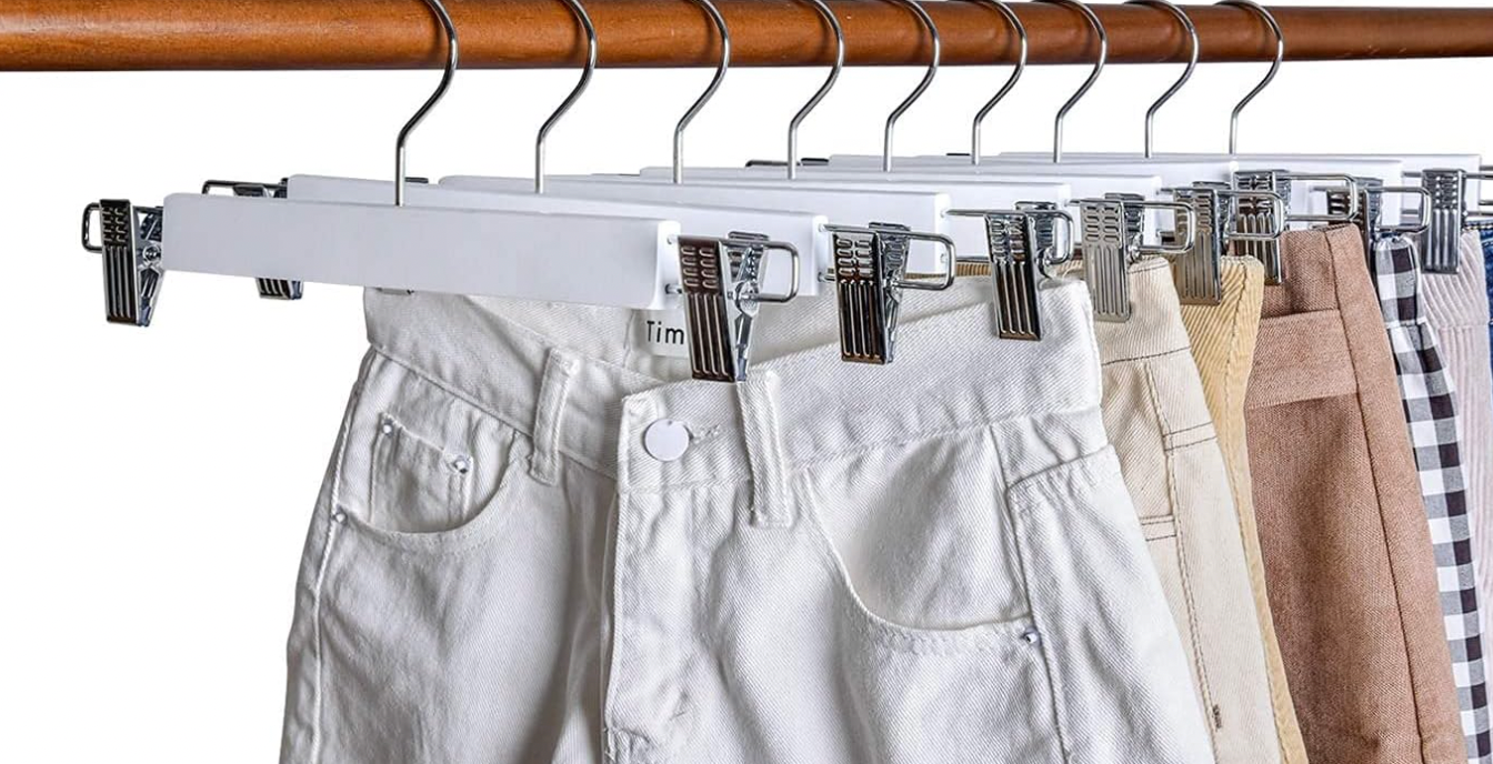 10 Pezzi 36cm Grucce bianche con incisione laser Appendiabiti in Legno Naturale Liscio Robusto per Pantaloni Gonna Calzino Biancheria Intima Mutande con Clips personalizzati con incisione laser logo