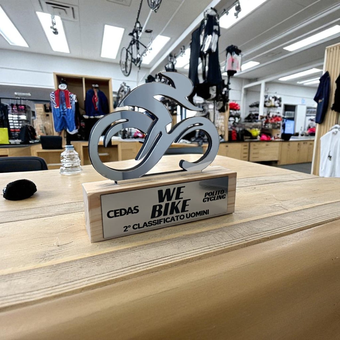 trofeo moderno ciclismo argento in pino massello, premio quadrato personalizzato abbinato a cornice flessibile in ottone, targa di riconoscimento, targa per traguardo raggiunto (Copia)