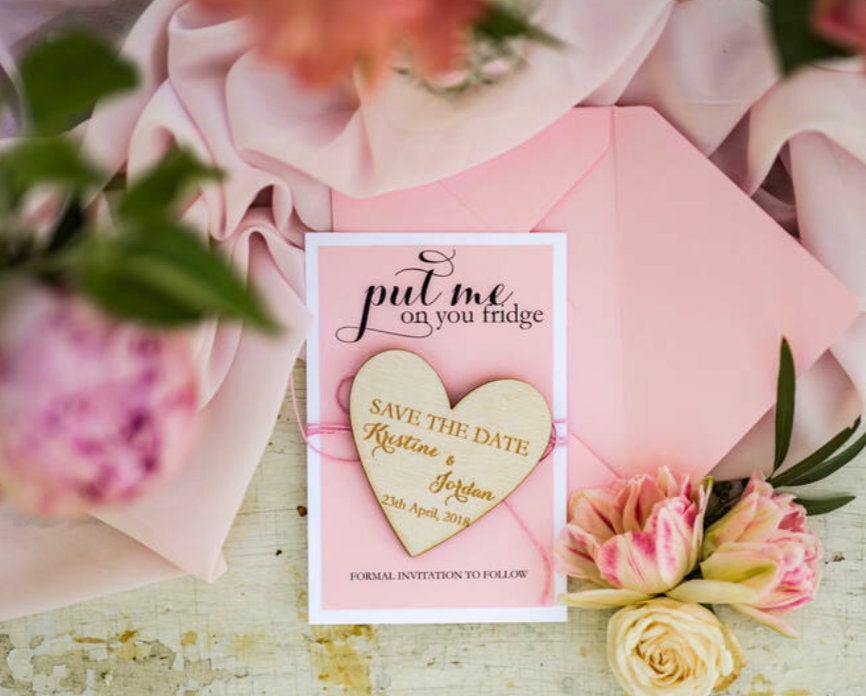 Bomboniera legno cuore plexiglas magnete personalizzato inciso magnete save the date bomboniera personalizzata in legno matrimonio nozze