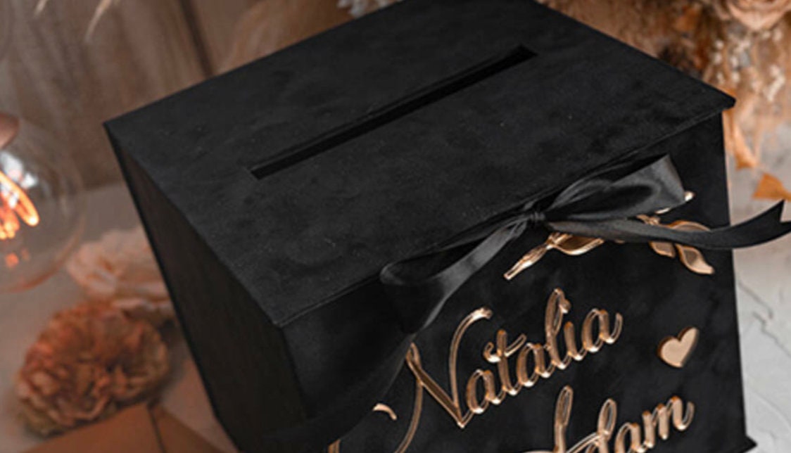 scatola per matrimoni in nero e lettere oro a rilievo per buste regali nozze matrimonio