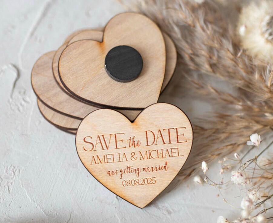 Bomboniera legno cuore plexiglas magnete personalizzato inciso magnete save the date bomboniera personalizzata in legno matrimonio nozze