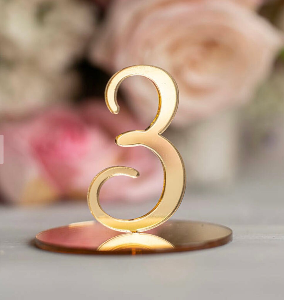 Numero dei tavoli matrimonio taglio laser e in plexiglas specchiato oro laser Battesimo / Matrimonio / Nozze / Comunione