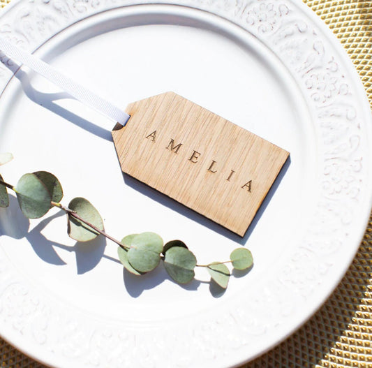 Tag / Segnaposto  in legno con scritta nome  Battesimo / Matrimonio / Nozze / Comunione rettangolari