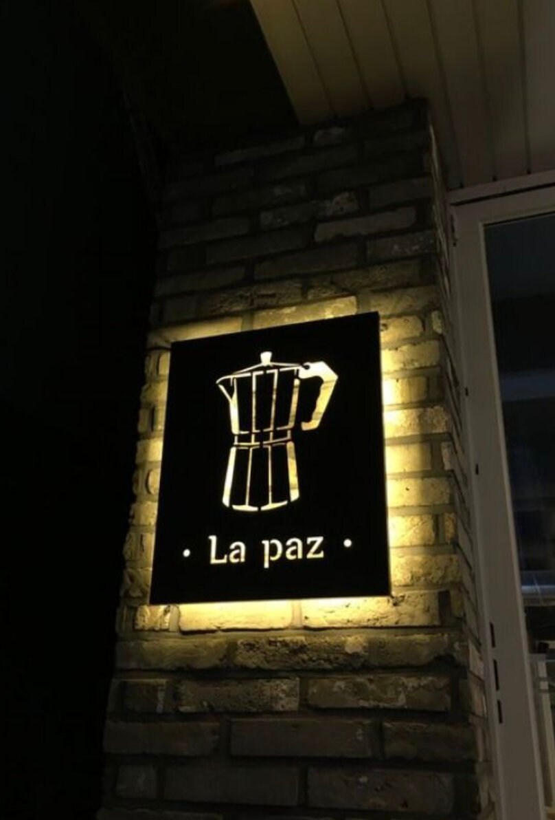 insegna a led retroilluminata in abs acciaio con logo insegna neon rgb personalizzata oer negozio locale moderno in acciaio luminosa