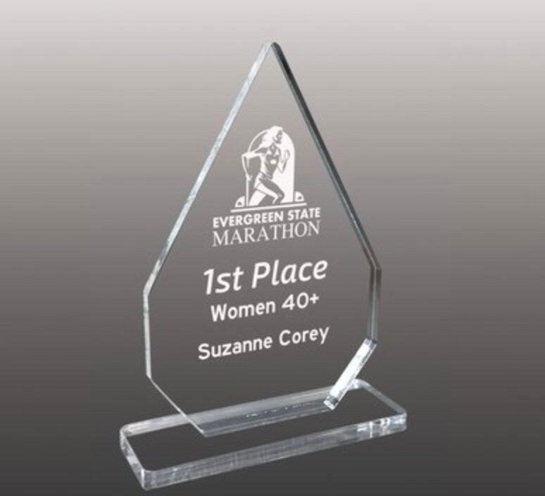 placca maratona corsa curva in plexiglas trofeo economici Mini premio acrilico inciso al laser personalizzato premiazione coppa