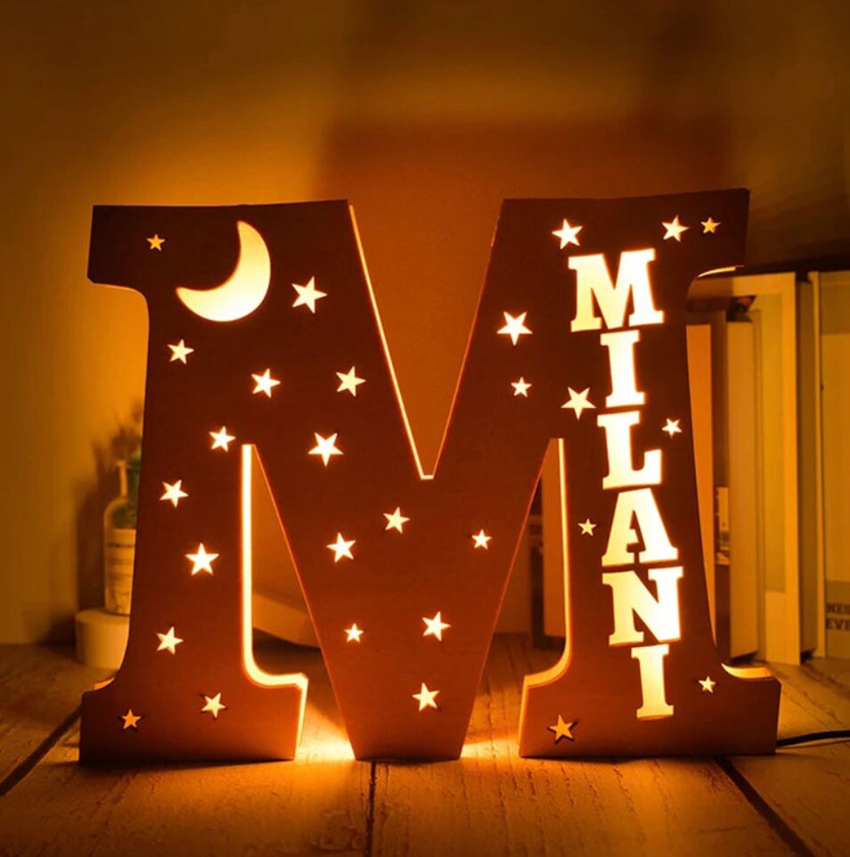lampada lettera bambini personalizzata taglio laser regalo bambini cameretta compleanno lettera notturna luce notturna neonato