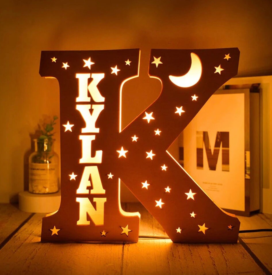 lampada lettera bambini personalizzata taglio laser regalo bambini cameretta compleanno lettera notturna luce notturna neonato