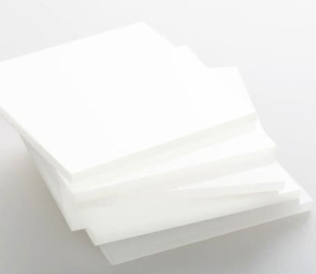 Pannello di plexiglass bianco latte coprente - 3mm - realizzare prodotti artigianali come paravento, coperture, mensole, targa