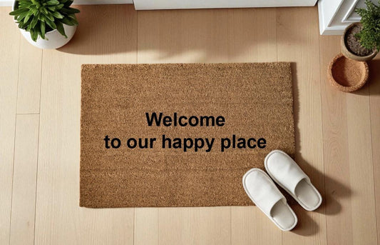 Welcome to our happy place Zerbino Personalizzato in Fibra di Cocco – Incisione Laser – Welcome Mat Ingresso Casa – Idea Regalo Nuova Casa