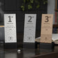 Totem con base nera 2 posto , premio quadrato personalizzato abbinato a cornice flessibile in ottone, targa moderna