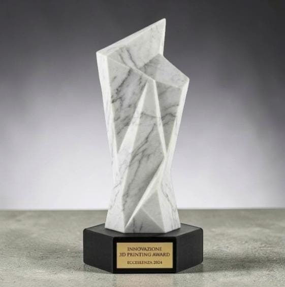 Trofeo Stampa 3D Effetto Marmo Bianco - Premio Eccellenza