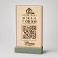 qr code in legno e base in 3d in plastica con basetta per caffetterie bar pasticceria bakery floreale qr code design rustico moderno