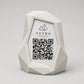 Portamenu QR Code Design Low-Poly | Supporto da Tavolo Ristorante Stampa 3D e Targhetta Incisa | Segnatavolo Personalizzato Hotel Pizzeria