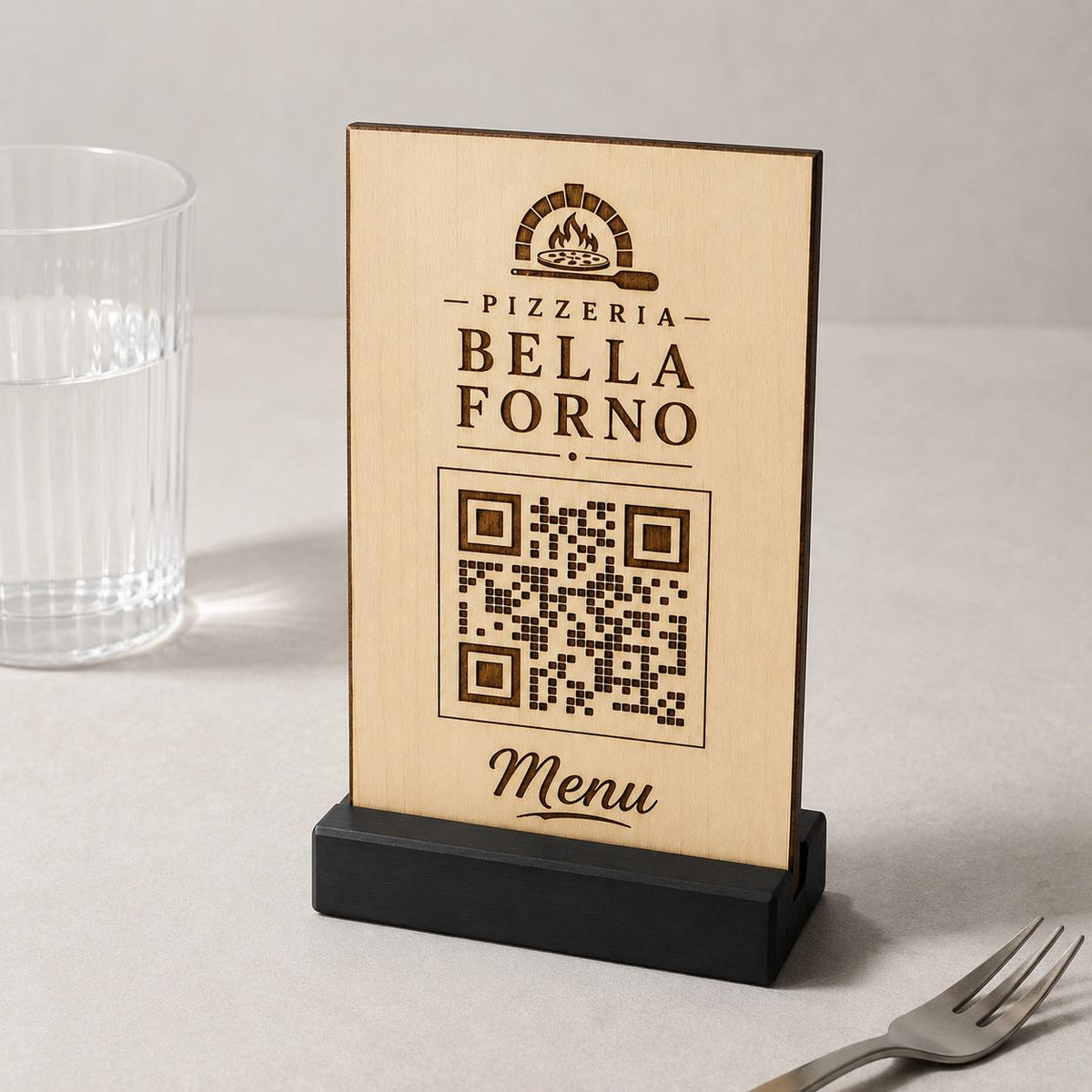 Totem qr code in legno e base in 3d in plastica per caffetterie bar pasticceria bakery floreale qr code design rustico moderno
