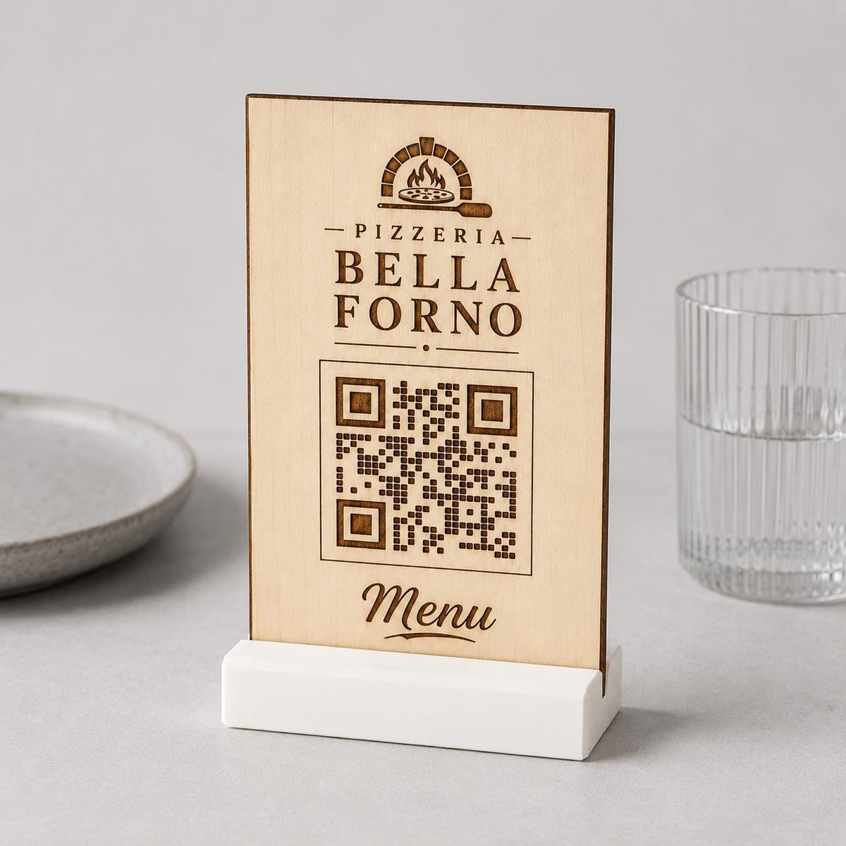 Totem qr code in legno e base in 3d in plastica per caffetterie bar pasticceria bakery floreale qr code design rustico moderno