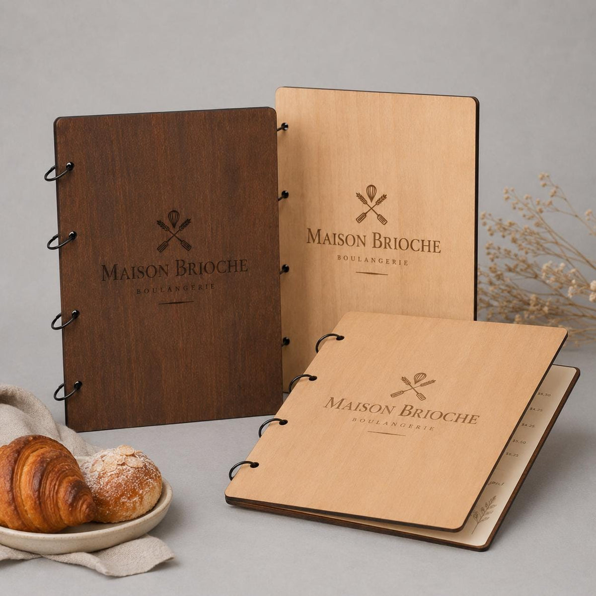 Portamenu A4 ciliegio Legno Personalizzato | Menu Ristorante con Anelli | Copertina Menu in Pioppo Incisa Laser per Bar, Café e Ristoranti