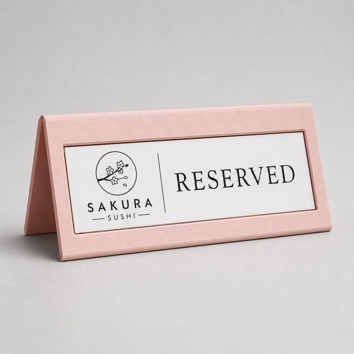 Segnatavolo Reserved Personalizzato | Cartello Tavolo Riservato in Stampa 3D con Targhetta Rowmark Incisa | Table Sign per Ristoranti, hotel