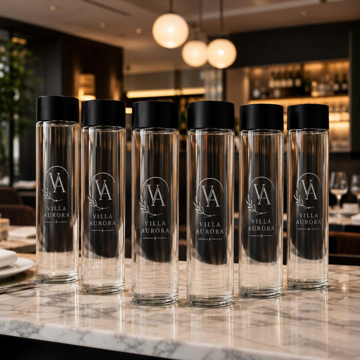 Set 12 Caraffa in vetro personalizzata con incisione laser – elegante, minimale e perfetta per ristoranti, hotel, eventi e tavole raffinate