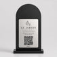 Supporto QR Code da tavolo in plexiglas nero con targhetta ottone o bianco incisa per ristorante bar hotel