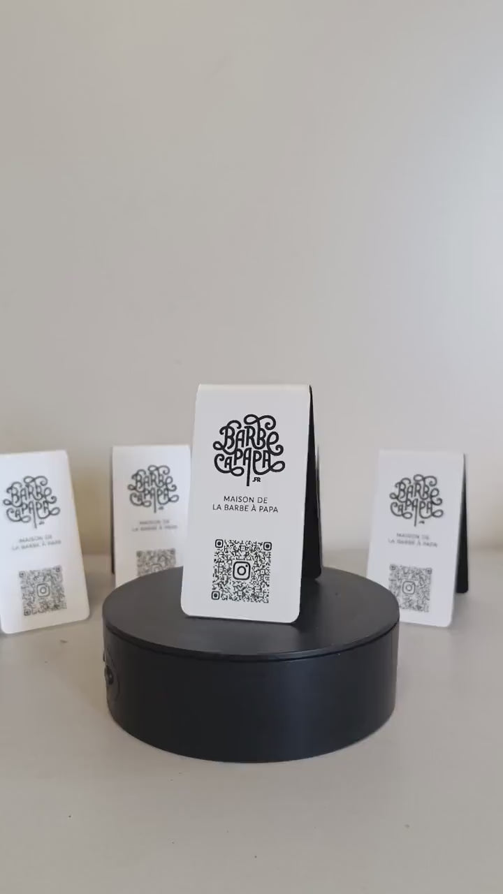 Espositore QR Code piegato da Tavolo Oro Spazzolato Personalizzato, Portamenu a Cavalletto con Logo Inciso Laser, Segnatavolo per Ristorante