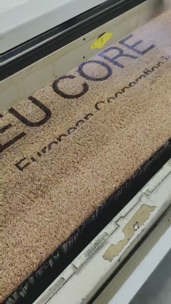 Anche lo zerbino ha più dignità di me. Ma ora basta. Personalizzato in Fibra di Cocco – Incisione Laser – Welcome Mat Ingresso Casa