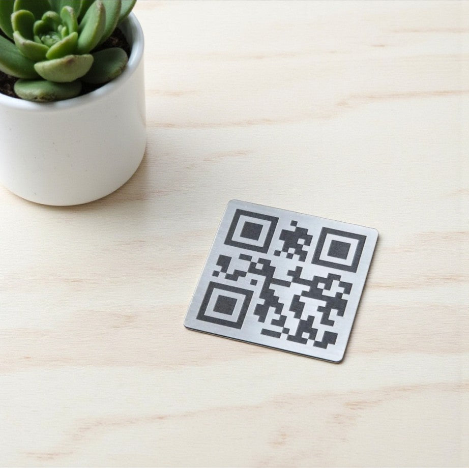 qr code quadrati economici in ottone abs da tavolo Portamenu 10-50-100 pz personalizzati con incisione laser logo