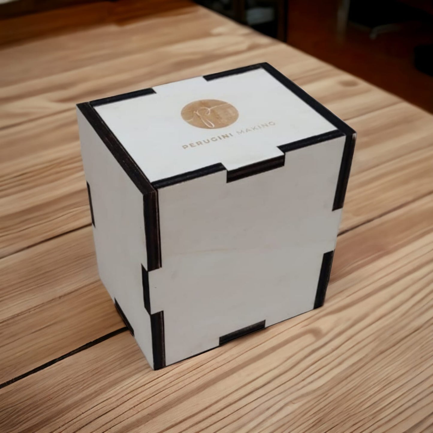 scatola in legno con denti personalizzata tramite incisione laser