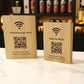 Totem in legno con QR Code inciso wifi  –Scansiona per il cartello WiFi - Cartello con codice QR in legno per l'accesso WiFi - Targa con codice QR WiFi in legno di quercia personalizzata - Cartello WiFi modificabile - QR per Business Cafe Hotel