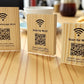 Totem in legno con QR Code inciso wifi  –Scansiona per il cartello WiFi - Cartello con codice QR in legno per l'accesso WiFi - Targa con codice QR WiFi in legno di quercia personalizzata - Cartello WiFi modificabile - QR per Business Cafe Hotel