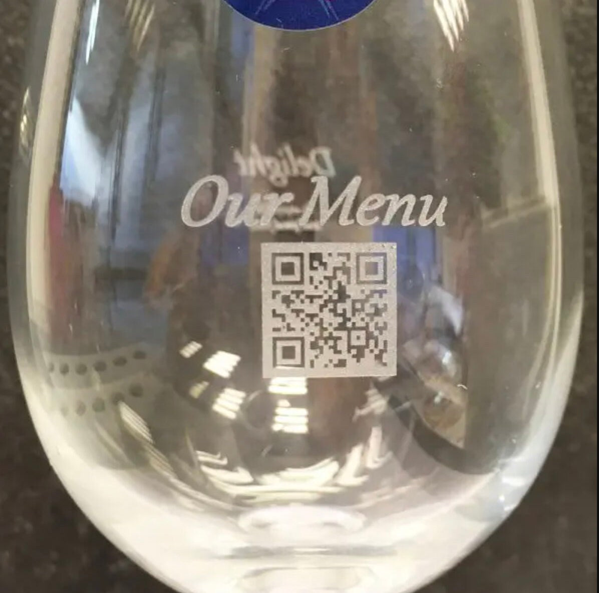 Bicchieri da vino rosso personalizzati con incisione laser nomi, loghi invia il tuo design regalo / bar / ristoranti / hotel /bnb