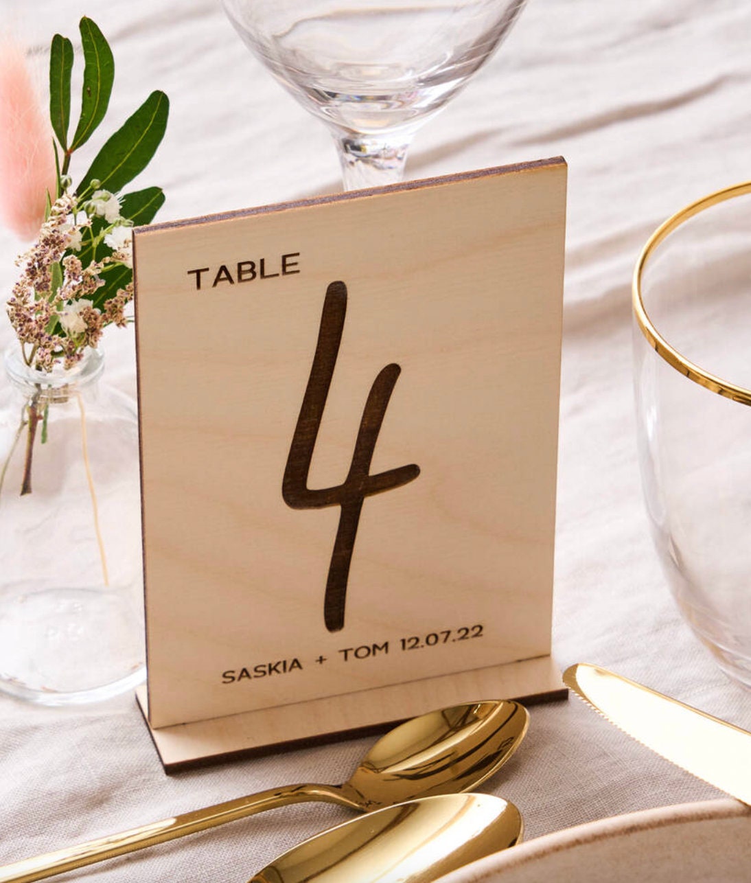 Numero dei tavoli da matrimonio in forma rettangolare in legno inciso laser Battesimo / Matrimonio / Nozze / Comunione