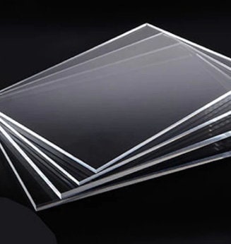 Fogli di plexiglass, lastra in plexiglass trasparente spessore 5 mm per interior design, targhe, insegne, oggetti di design